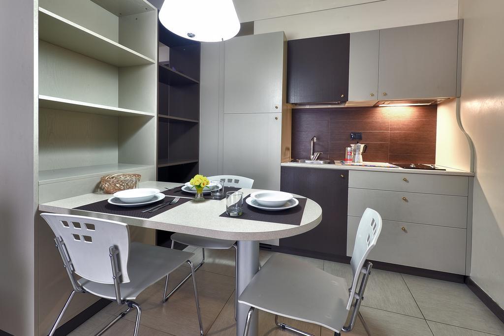 Residence La Sfera Павія Номер фото
